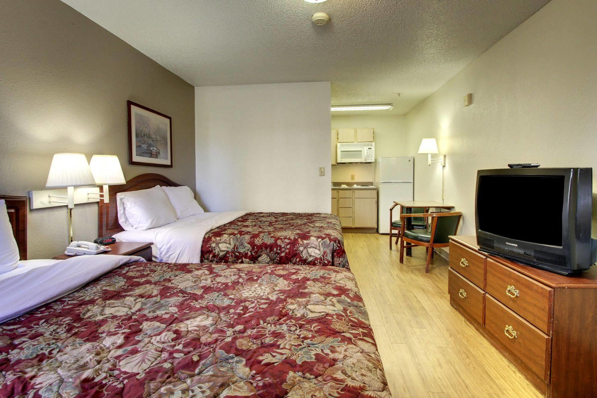 Intown Suites Extended Stay Atlanta Ga - ดุลูท ภายนอก รูปภาพ
